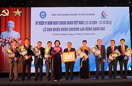 В городе Хошимине названы 100 лучших предприятий